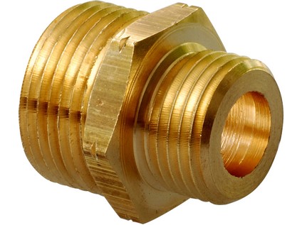 Mosazná vsuvka redukovaná s masiv. dosedací plochou